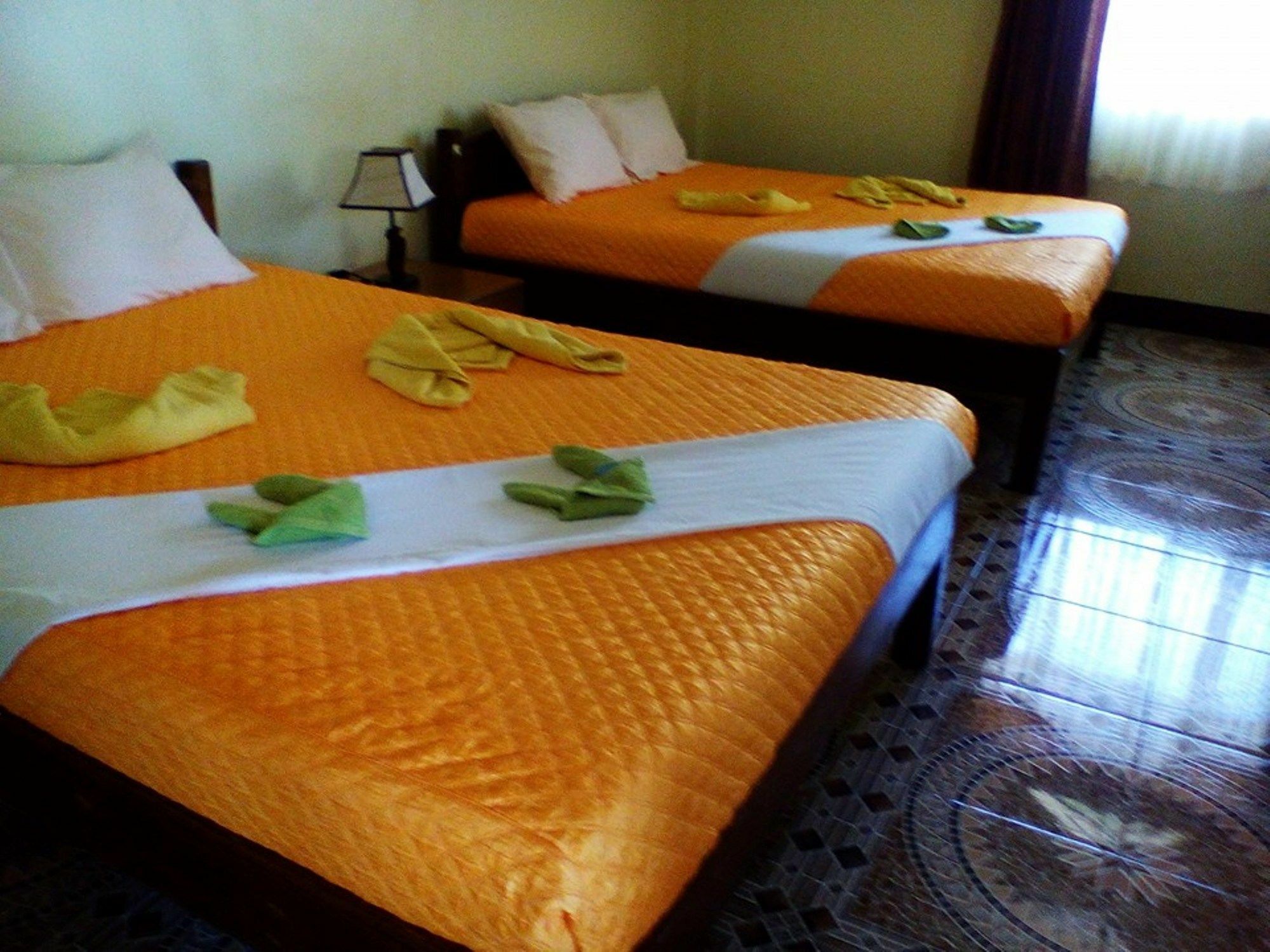 Oyo 422 Villa Emilia Pension House Panglao Exterior photo