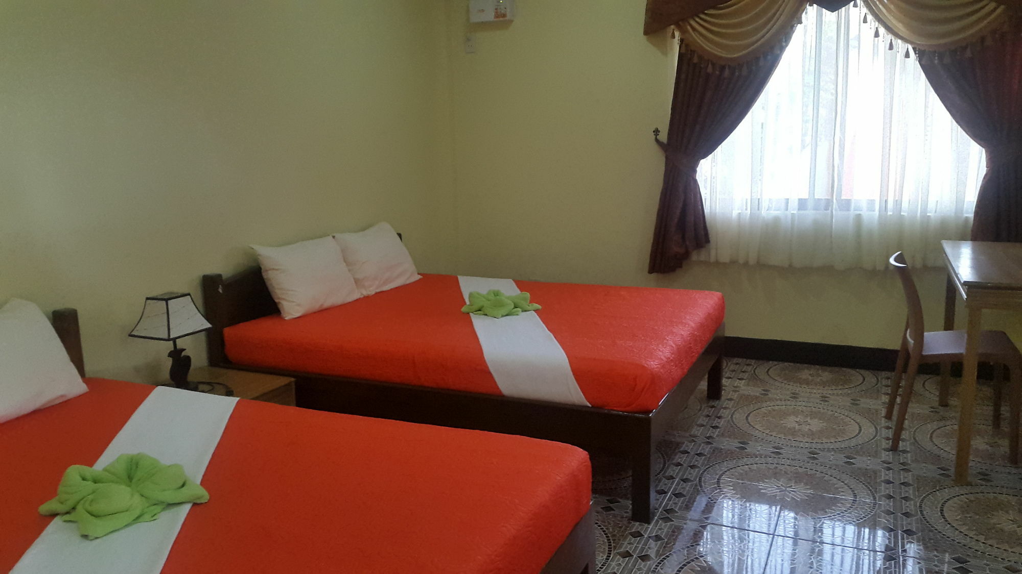Oyo 422 Villa Emilia Pension House Panglao Exterior photo