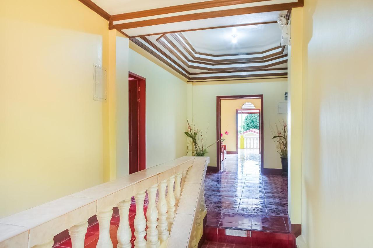 Oyo 422 Villa Emilia Pension House Panglao Exterior photo